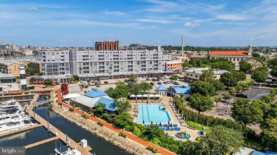 2772 Lighthouse Pt E #303, Baltimore, MD 21224 - #2