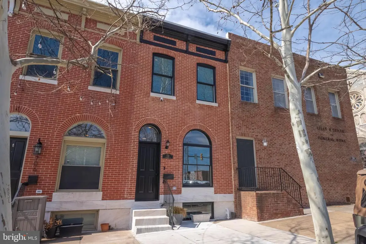 704 S Conkling St, Baltimore, MD 21224 - #1