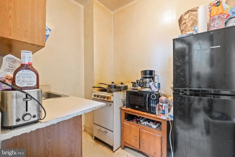 112 E 20th St, Baltimore, MD 21218 - #3