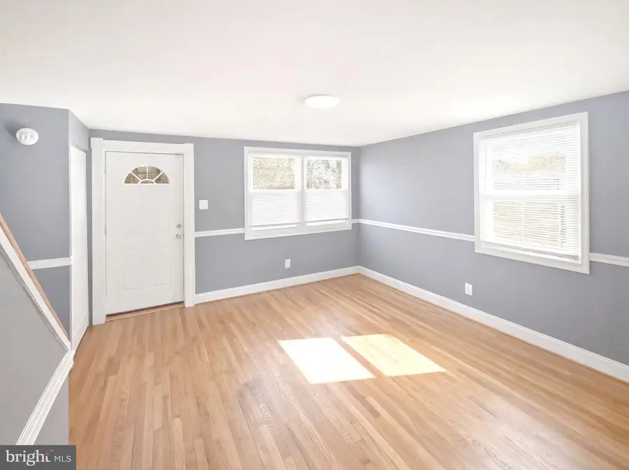 2916 Rayshire Rd, Baltimore, MD 21230 - #2