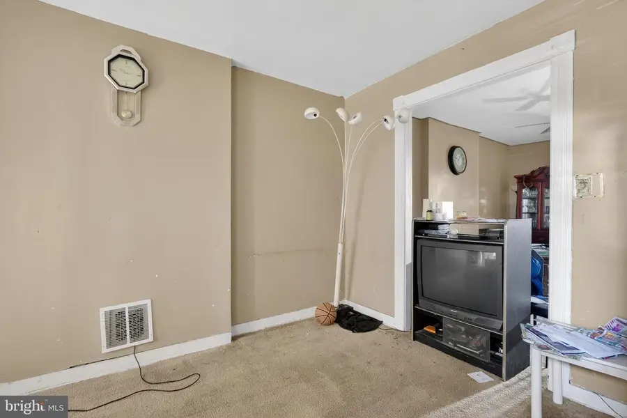 2221 W Fayette St, Baltimore, MD 21223 - #3