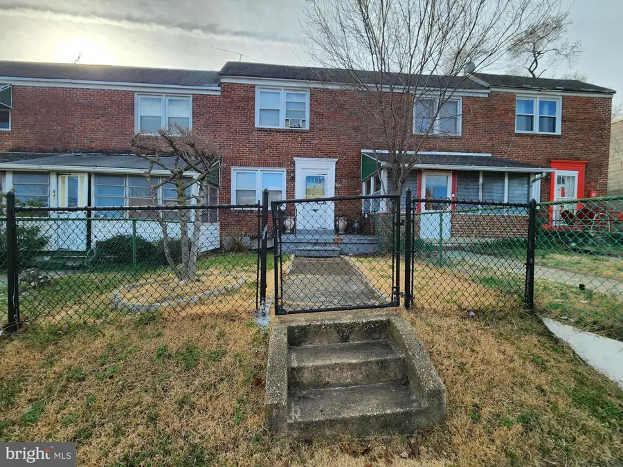 643 Hillview Rd, Baltimore, MD 21225 - #2
