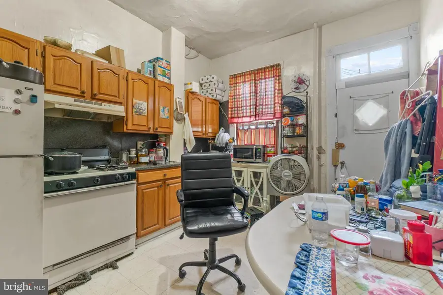 2708 Maryland Ave, Baltimore, MD 21218 - #3