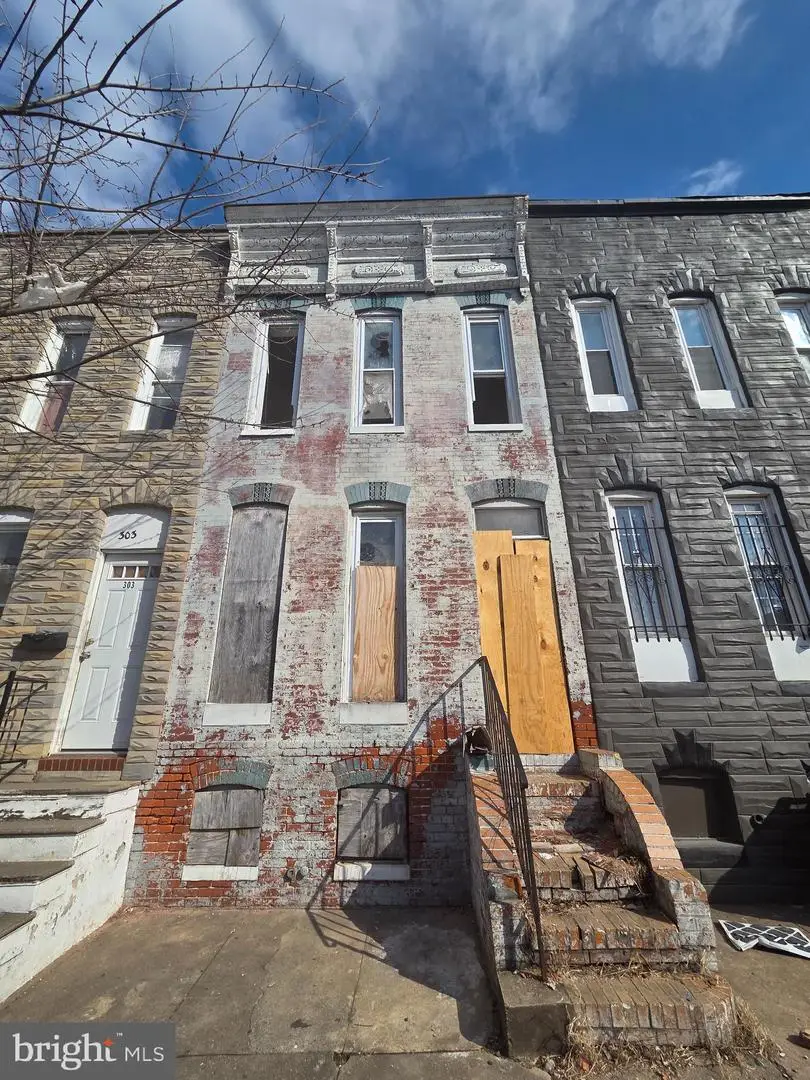 305 S Pulaski St, Baltimore, MD 21223 - #1