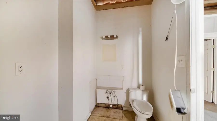 3209 E Lombard St, Baltimore, MD 21224 - #3