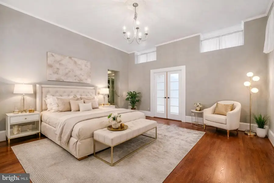 3 W Mount Vernon Pl #1, Baltimore, MD 21201 - #2