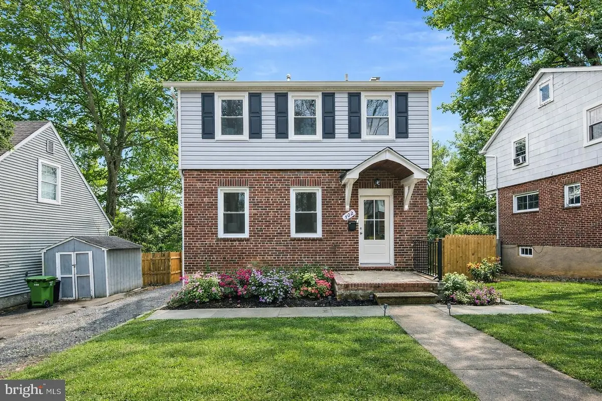 402 Westgate Rd, Baltimore, MD 21229 - #1