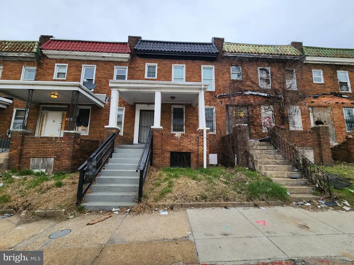 2416 W Franklin St, Baltimore, MD 21223 - #1