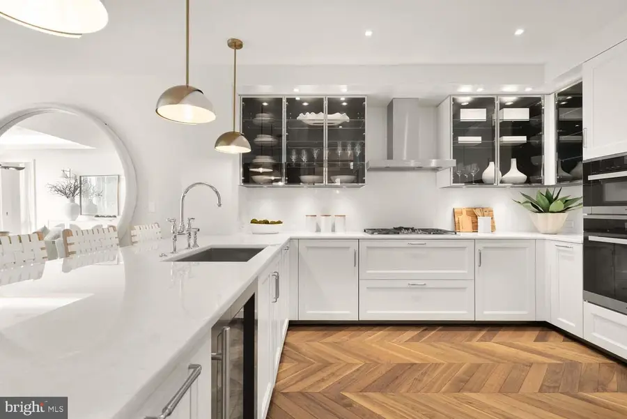 300 International Dr #2105, Baltimore, MD 21202 - #2