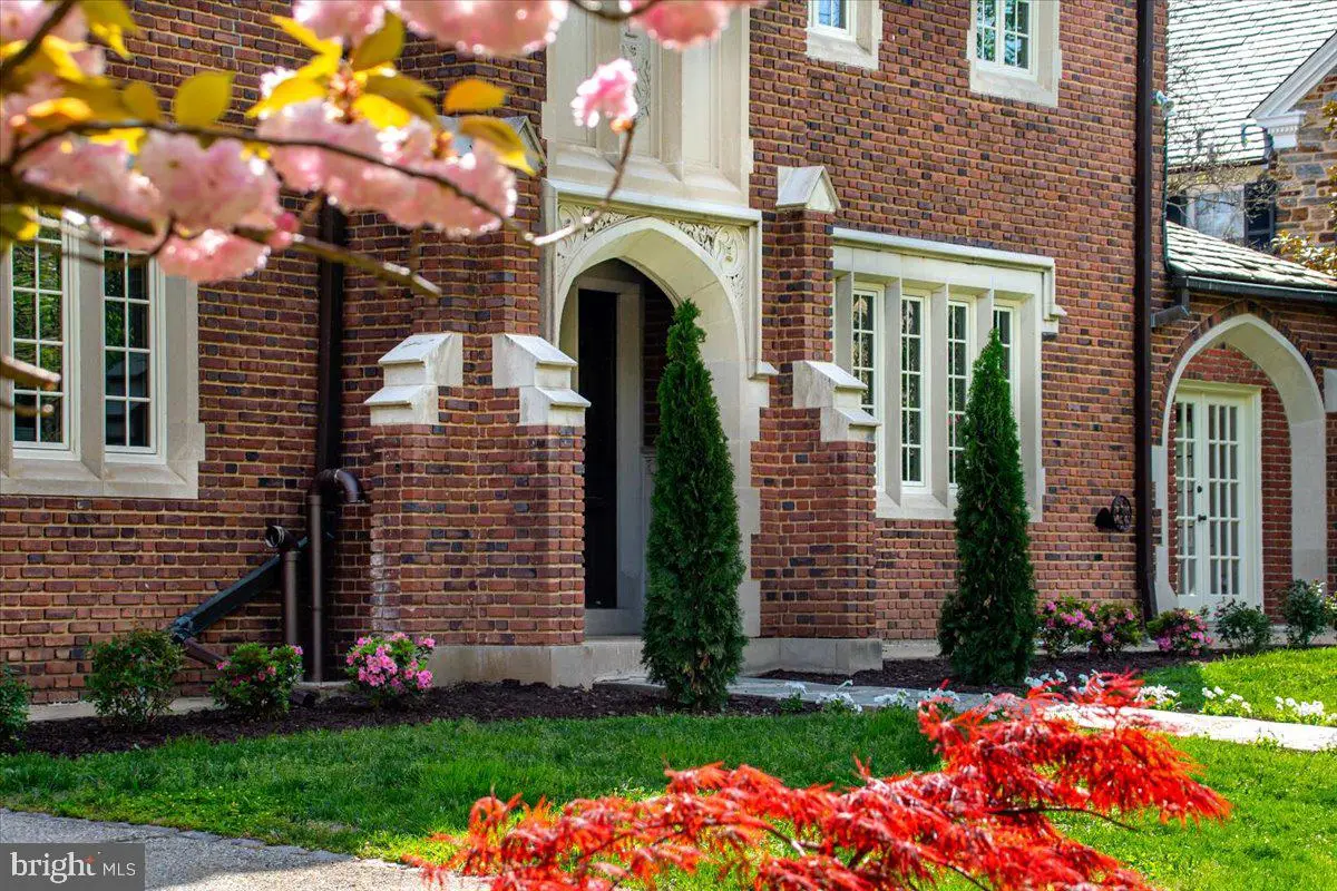 4303 Underwood Rd, Baltimore, MD 21218 - #1