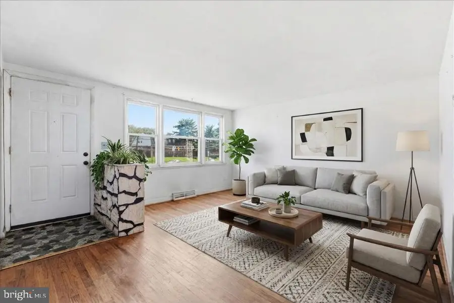 5410 Cedonia Ave, Baltimore, MD 21206 - #3