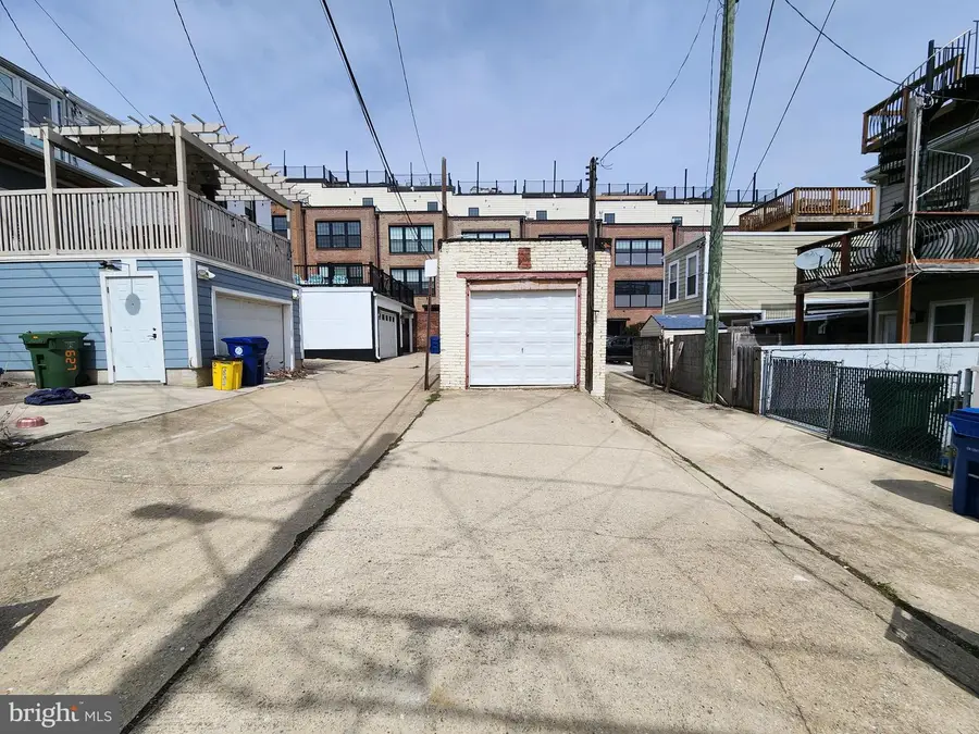 Garage On S Conkling, Highlandtown, MD 21224 - #2