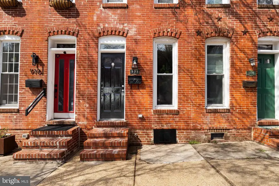 908 S Potomac St, Baltimore, MD 21224 - #2