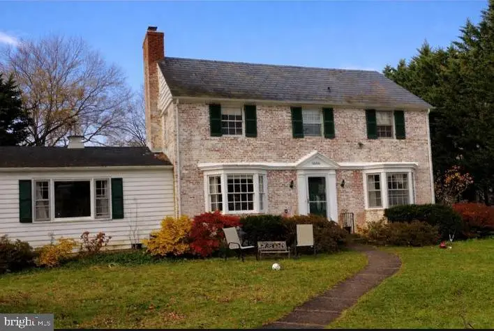 3310 Labyrinth Rd, Baltimore, MD 21215 - #1