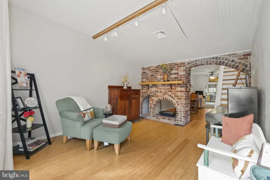 1006 S East Ave, Baltimore, MD 21224 - #3