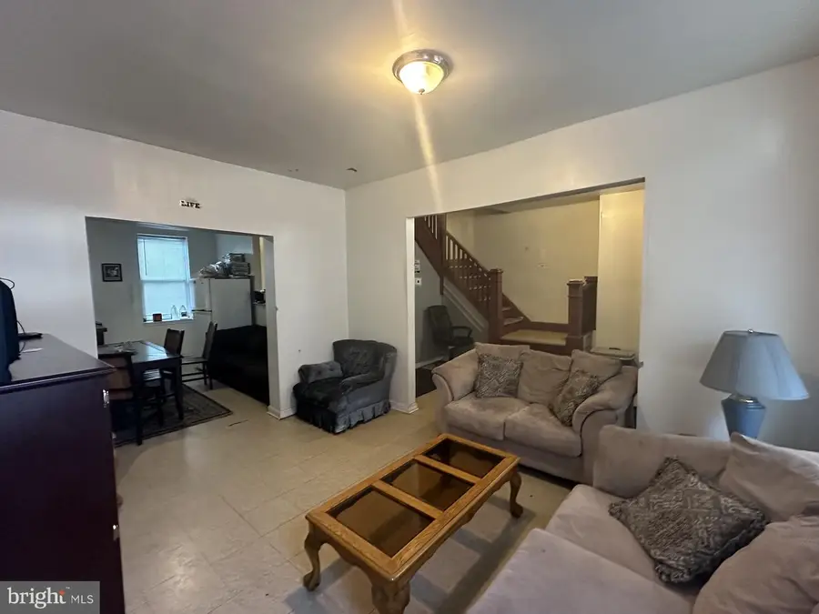 3926 Ridgewood Ave, Baltimore, MD 21215 - #2