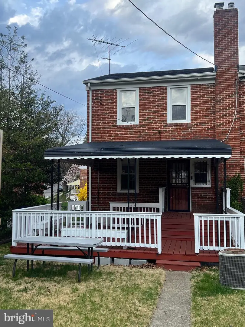 2105 Cloville Ave, Baltimore, MD 21214 - #2