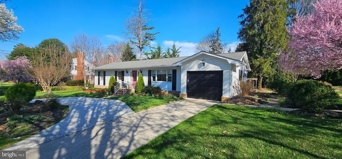 5806 N Charles St, Baltimore, MD 21210 - #1