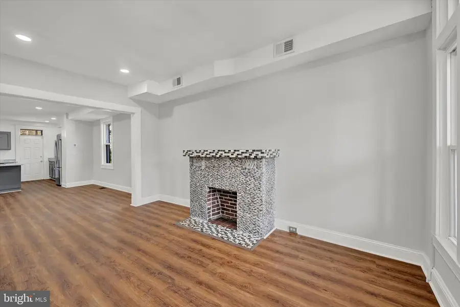 1632 Poplar Grove St, Baltimore, MD 21216 - #3