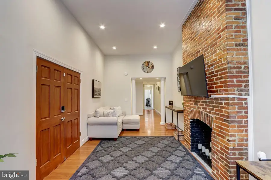 1628 N Calvert St, Baltimore, MD 21202 - #3