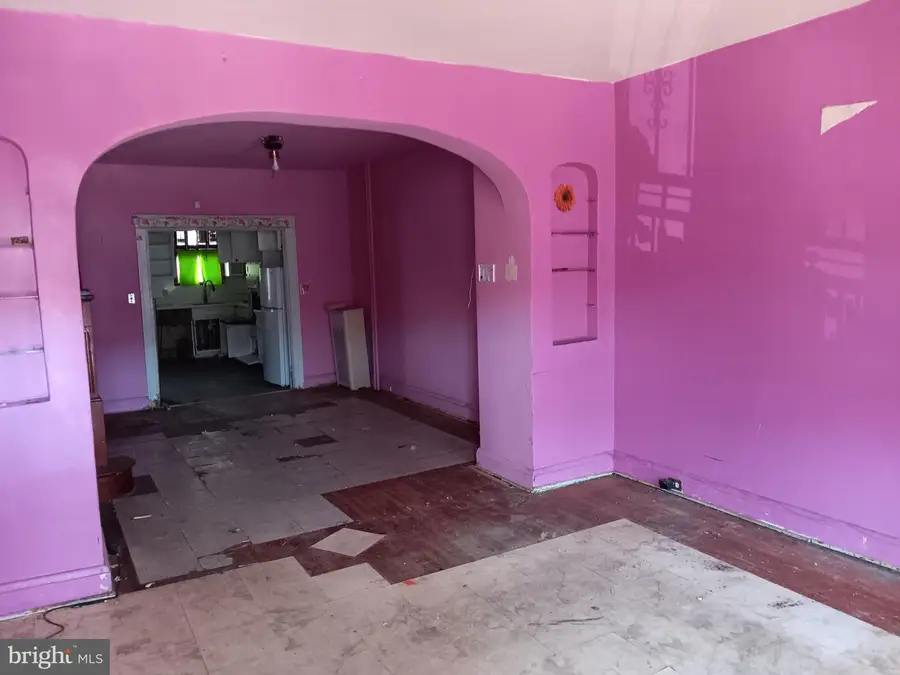 634 Mckewin Ave, Baltimore, MD 21218 - #3