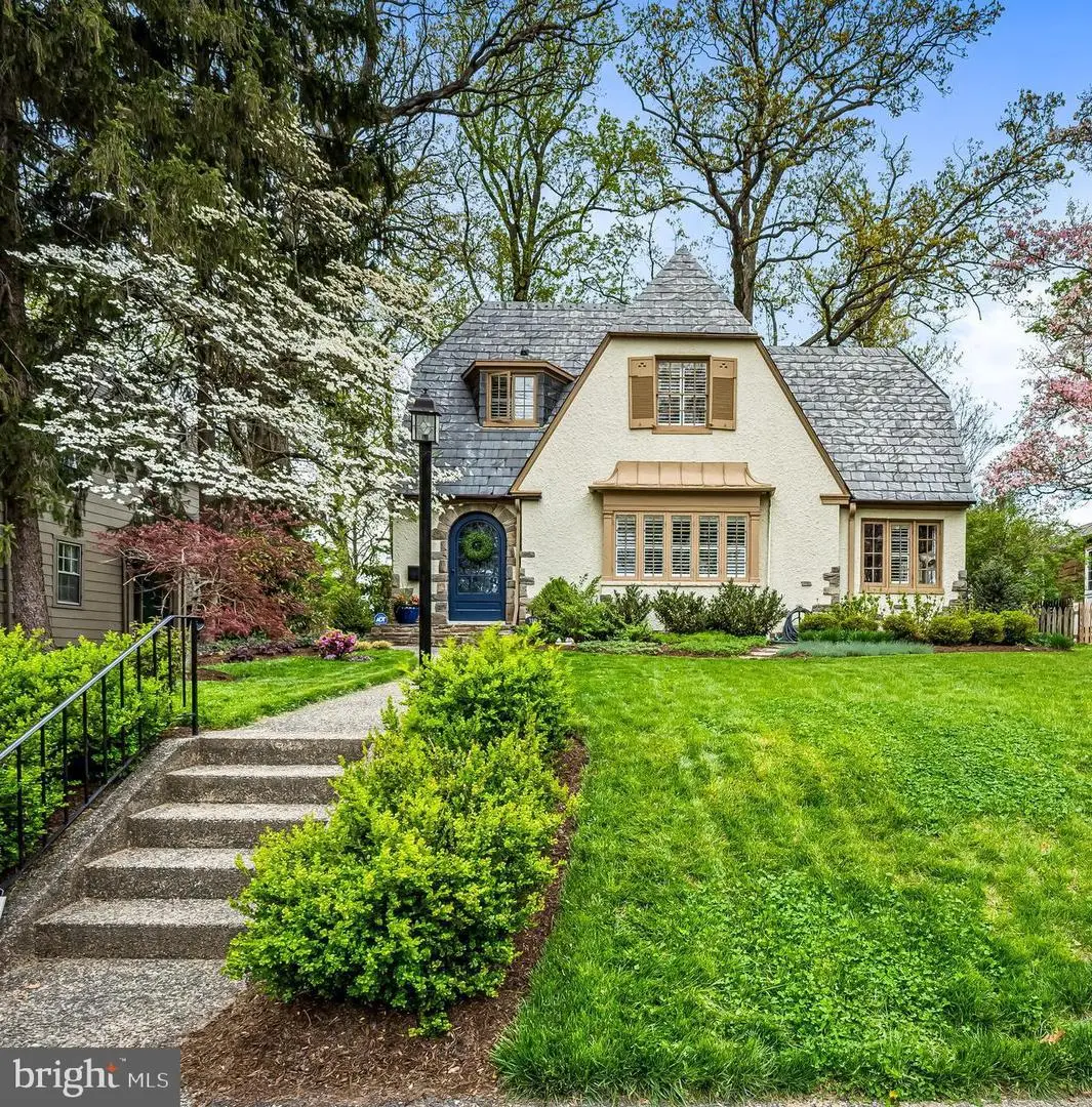 310 Thornhill Rd, Baltimore, MD 21212 - #1