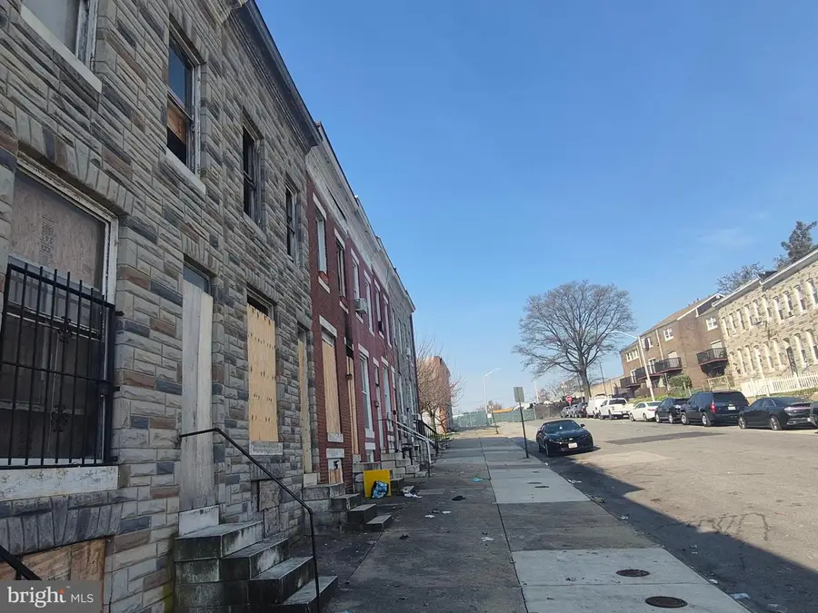 2521 Mchenry St, Baltimore, MD 21223 - #2