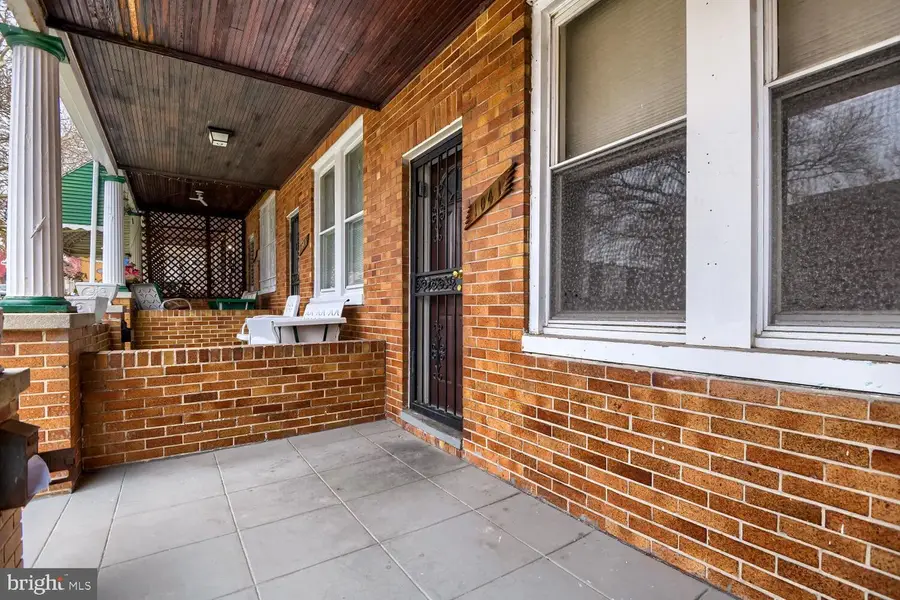 1041 N Kenwood Ave, Baltimore, MD 21205 - #2