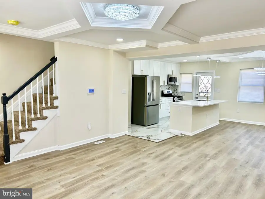 1348 Silverthorne Rd, Baltimore, MD 21239 - #3