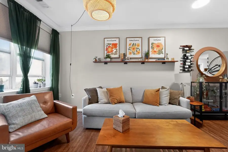 23 Pierside Dr #215, Baltimore, MD 21230 - #3