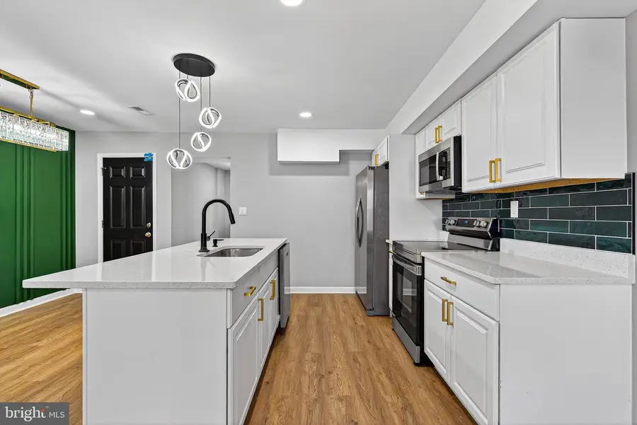 3023 W Garrison Ave, Baltimore, MD 21215 - #2