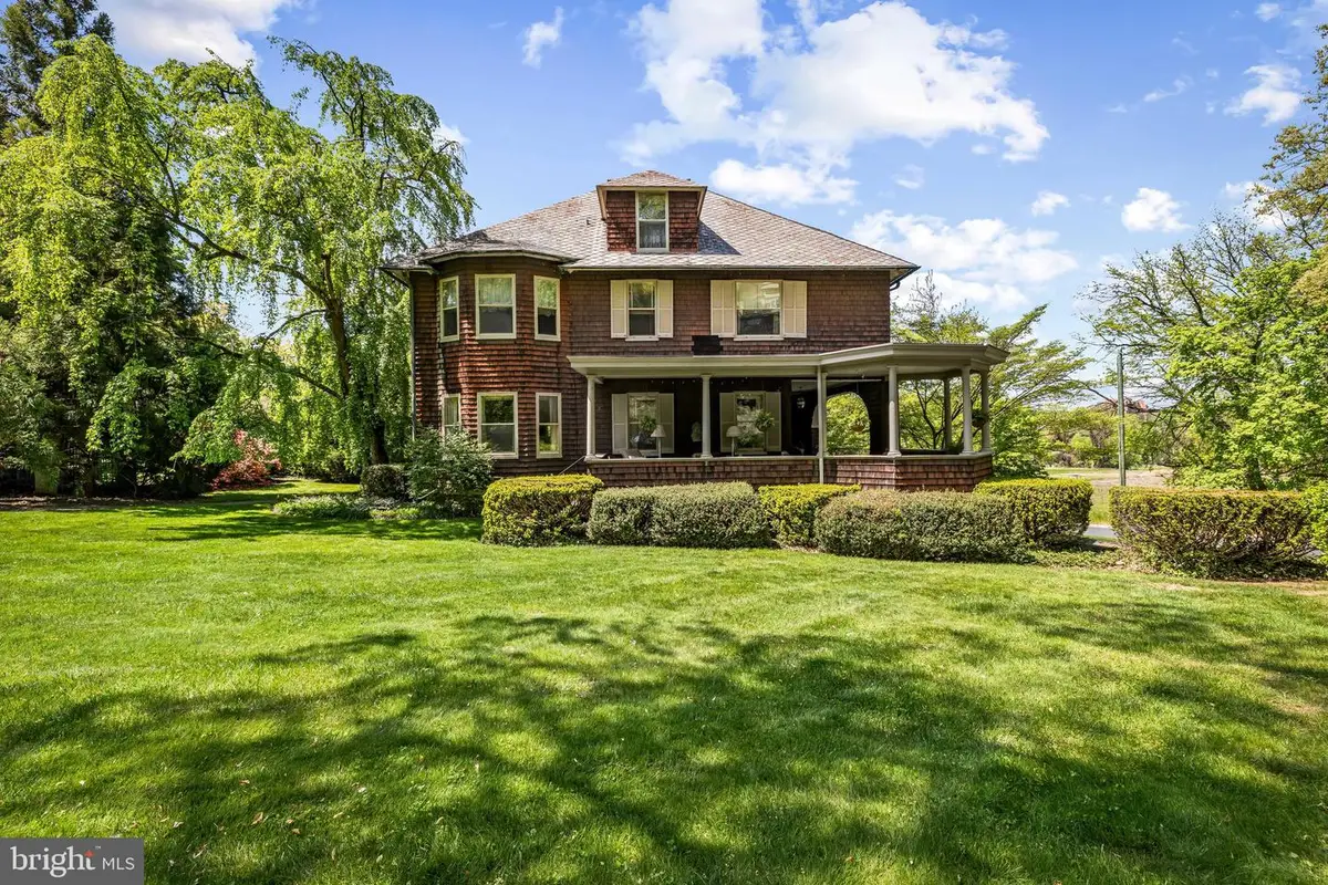 4 Hillside Rd, Baltimore, MD 21210 - #1