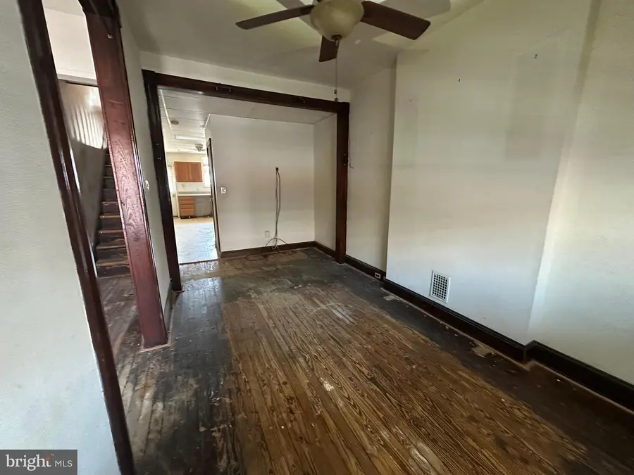 633 N Robinson St, Baltimore, MD 21205 - #3