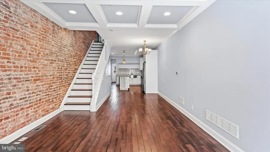 108 S Clinton St, Baltimore, MD 21224 - #2