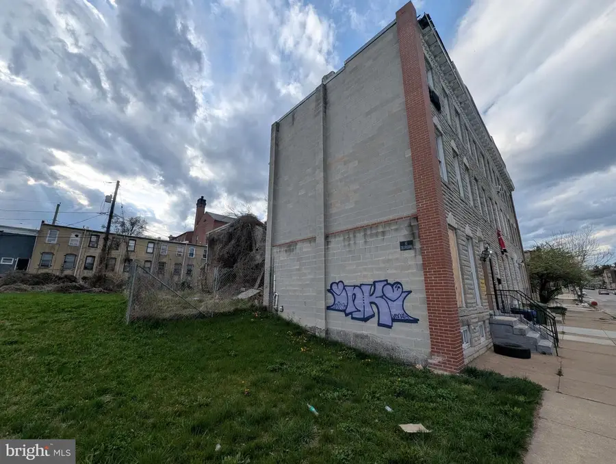 22 Mount St, Baltimore, MD 21223 - #3