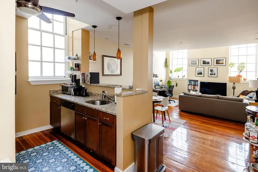 1714 Park Ave #414, Baltimore, MD 21217 - #3