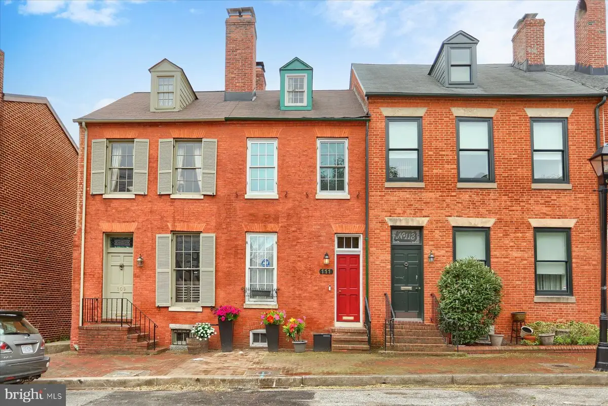 111 Barre St W, Baltimore, MD 21201 - #1