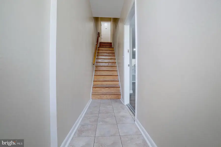 1522 E Baltimore St, Baltimore, MD 21231 - #3