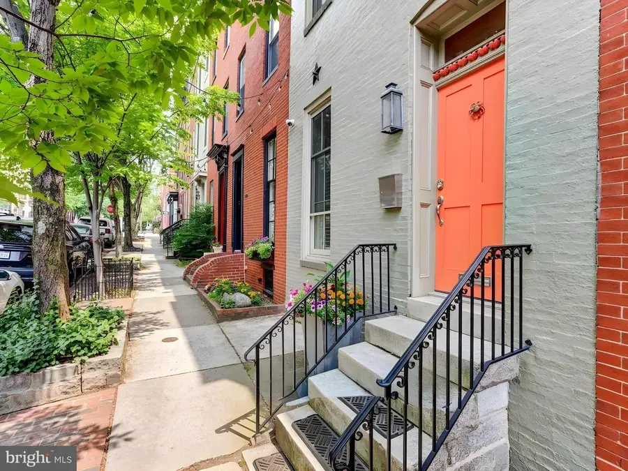 2119 E Lombard St E, Baltimore, MD 21231 - #2
