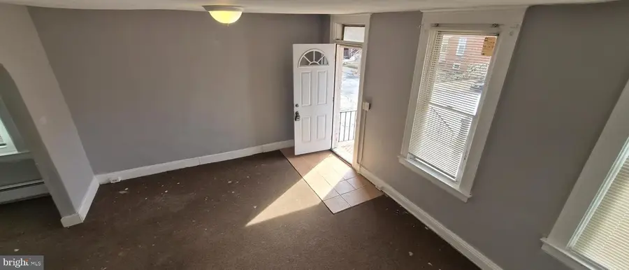 3238 Ravenwood Ave, Baltimore, MD 21213 - #3