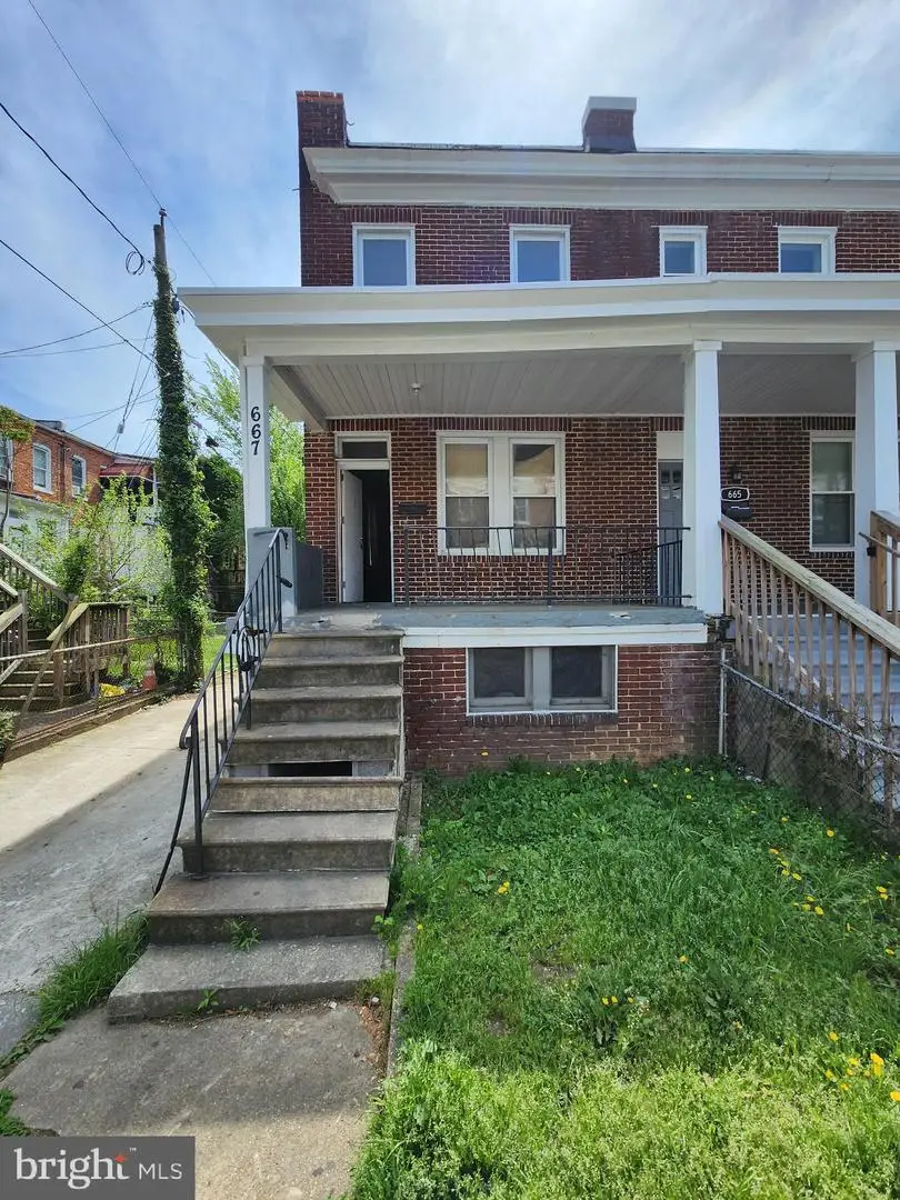667 Dumbarton Ave, Baltimore, MD 21218 - #1
