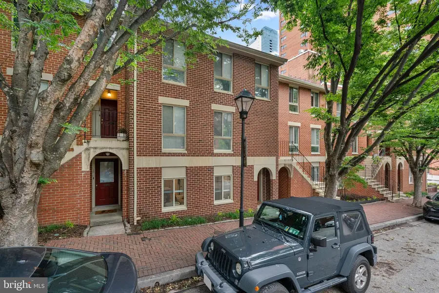 8 W Lee St W #r69, Baltimore, MD 21201 - #2