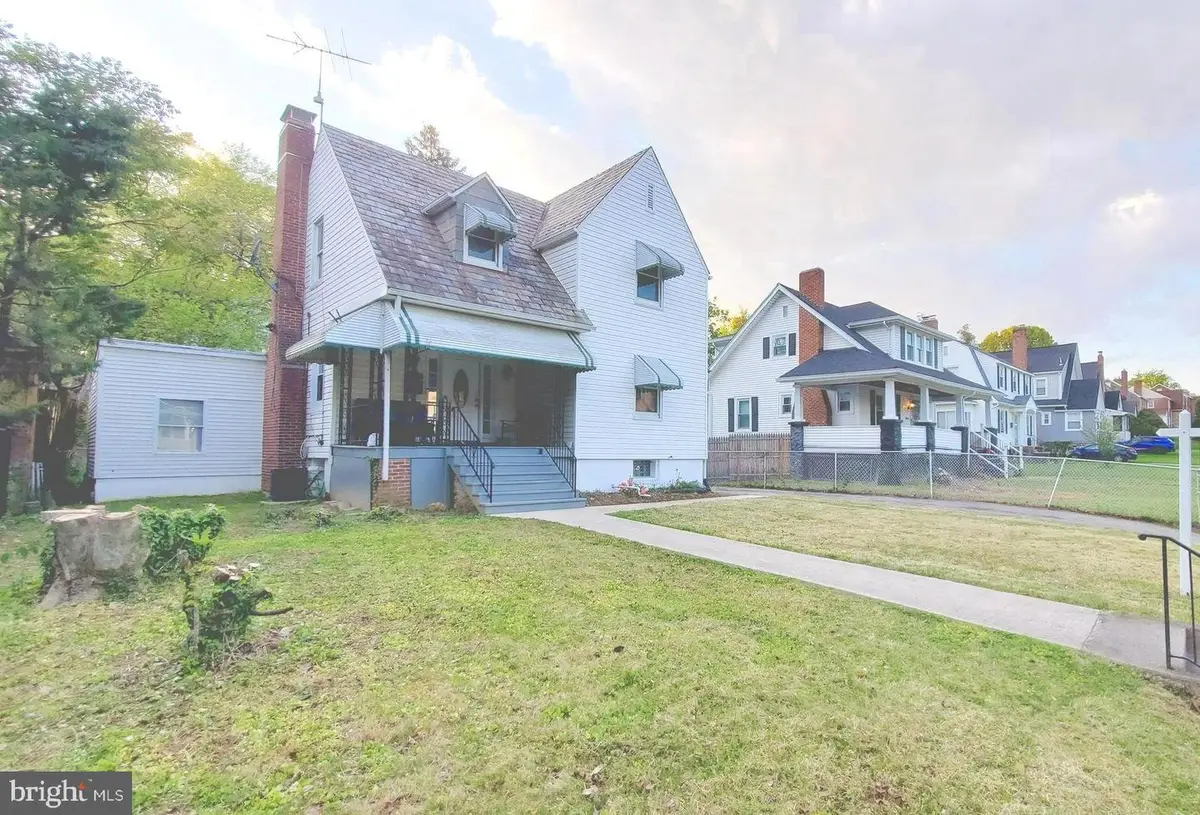 3502 Dennlyn Rd, Baltimore, MD 21215 - #1