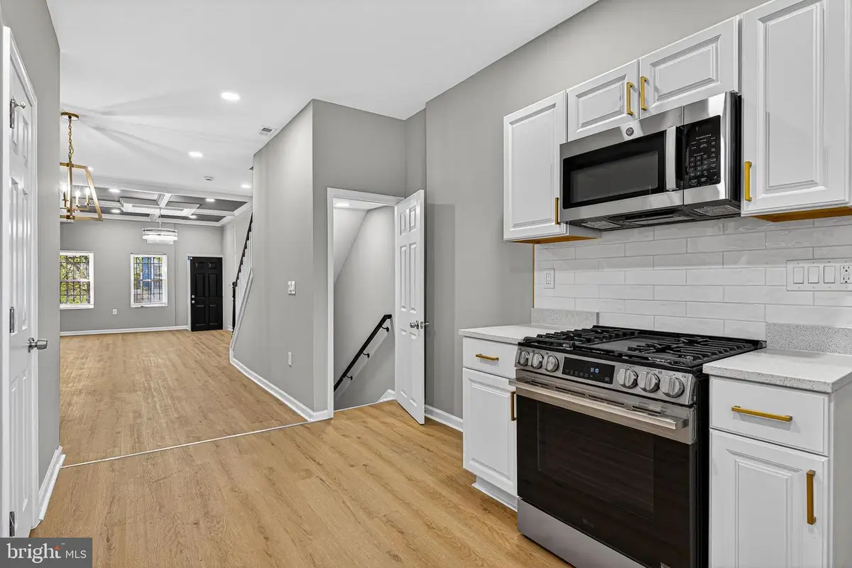 2518 W Fayette St, Baltimore, MD 21223 - #1