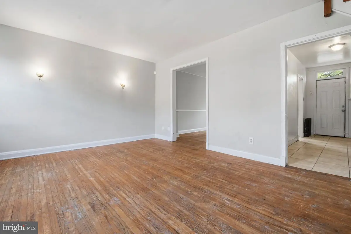 3220 Cliftmont Ave, Baltimore, MD 21213 - #1