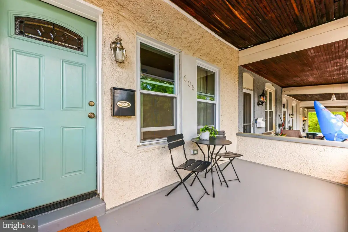 606 W 36th St, Baltimore, MD 21211 - #1