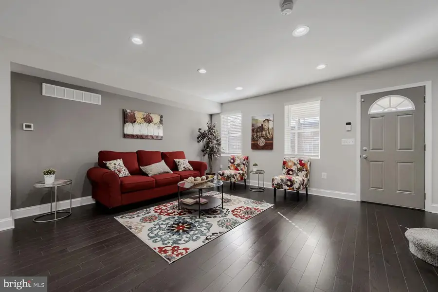 5 Culver St, Baltimore, MD 21229 - #2