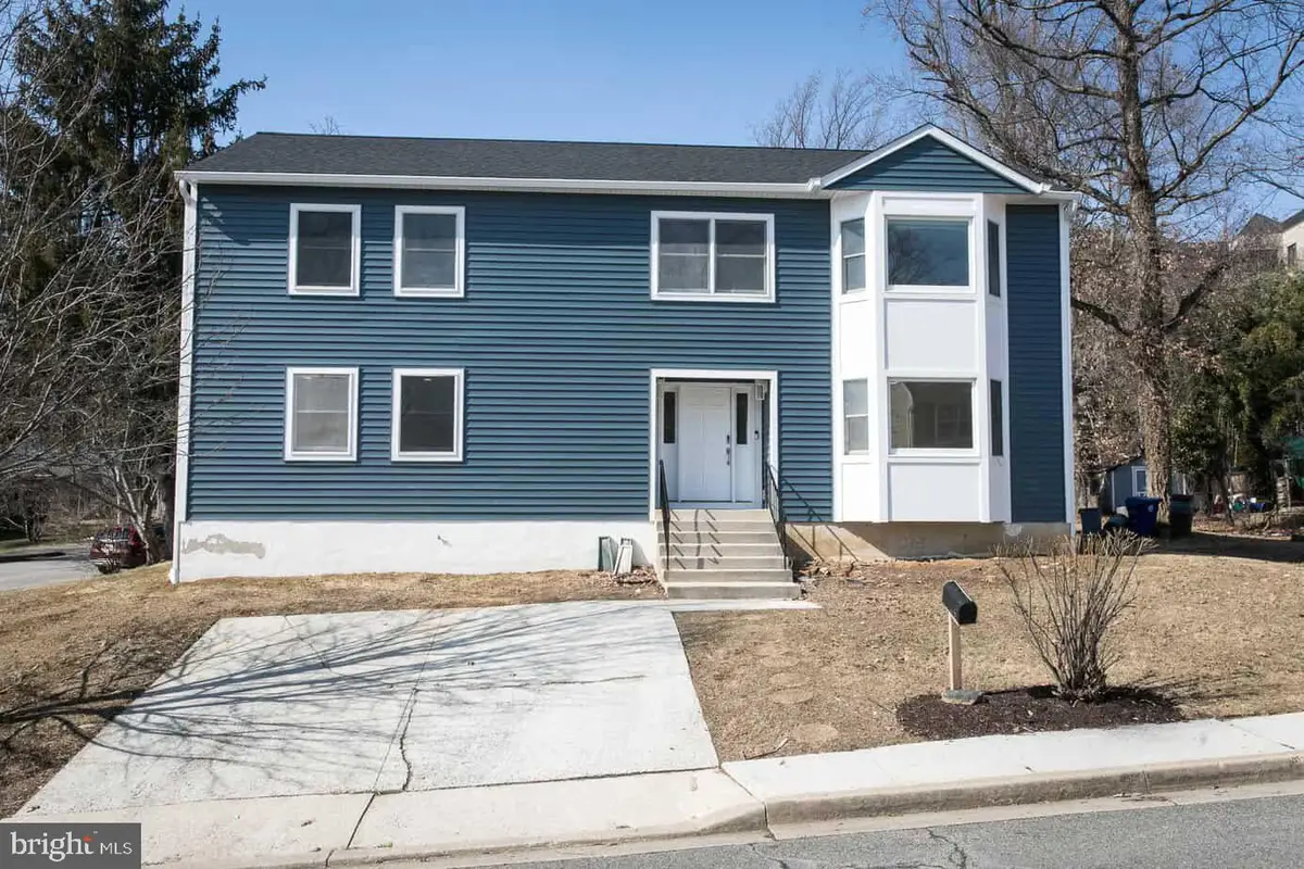 6301 Benhurst Rd, Baltimore, MD 21209 - #1