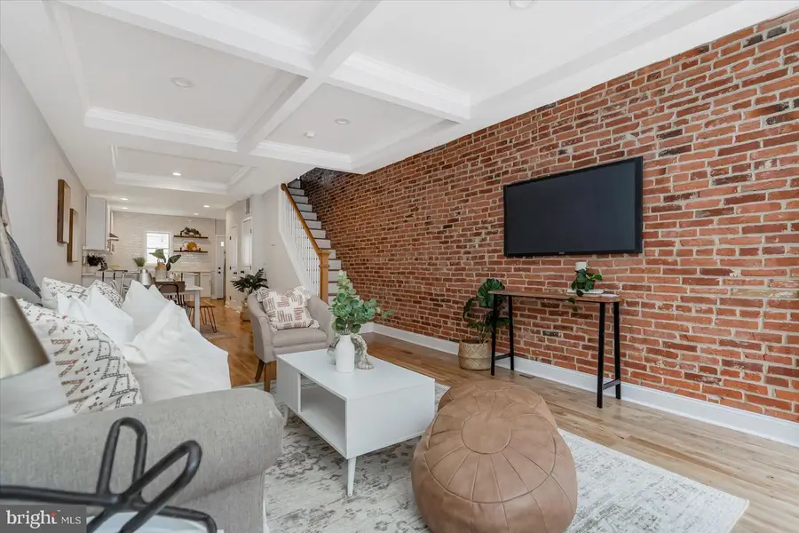 102 N Milton Ave, Baltimore, MD 21224 - #3