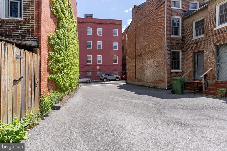 10 E Hamilton St E, Baltimore, MD 21202 - #3